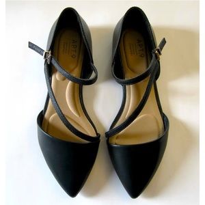 Apt. 9 Develop Black Strappy Memory Foam Comfort Flats